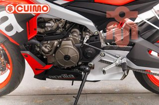 APRILIA TUONO 660
