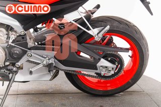APRILIA TUONO 660