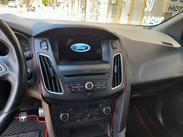 Ford Focus 1.0 Ecoboost 92kW STLine