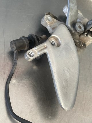 Estribera Derecha YZF 600 Thundercat 2000