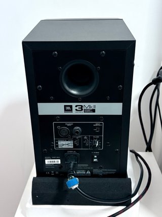 JBL 305P mkii Monitor de Estudio