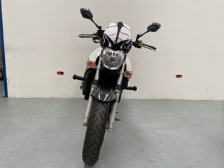 SUZUKI GSR 600 2010