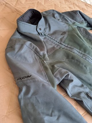 Chaqueta moto mujer verde