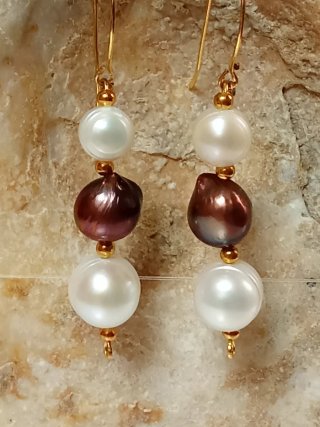 Pendientes Perlas Barrocas ChocolateOro agua dulce