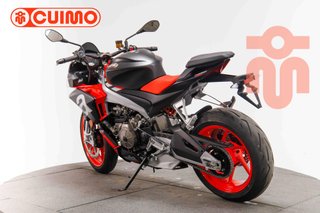 APRILIA TUONO 660