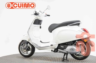 VESPA PRIMAVERA 125