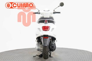 VESPA PRIMAVERA 125