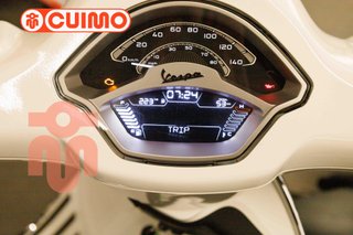 VESPA PRIMAVERA 125