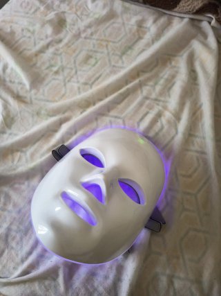 Mascarilla facial LED blanca