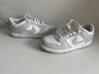Nike Dunk Low Gris y Blanco Talla 36
