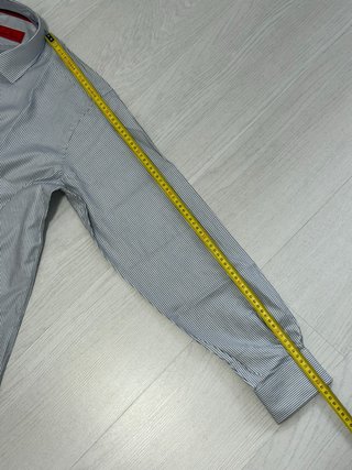 Camisa Carolina Herrera Raya Gris Talla M