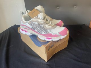 Asics Gel NYC Rosa Blanco Talla 44