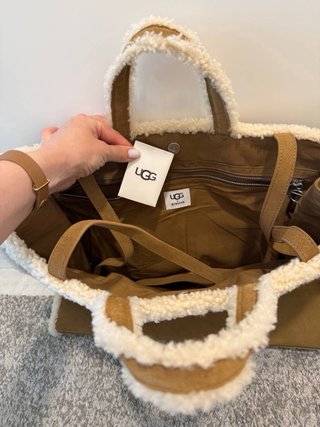 Bolso UGG x Telfar Clásico Beige/Marrón