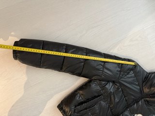 Chaqueta Moncler Negra Acolchada