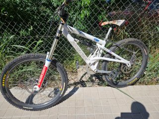 Santacruz Bullit DH Taglia M