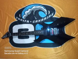 Guitarra eléctrica BC. RICH WARLOCK NJ LA CALIFOR