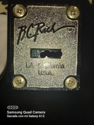 Guitarra eléctrica BC. RICH WARLOCK NJ LA CALIFOR