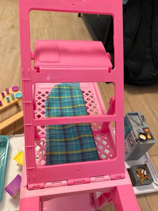 Autocaravana Barbie Rosa