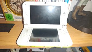 Nintendo 2DS XL Animal Crossing