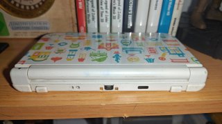 Nintendo 2DS XL Animal Crossing