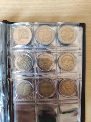 36 Monedas 2€ Conmemorativas + Álbum