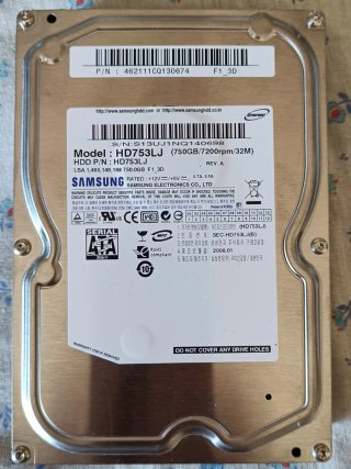 Discos duros de 3,5", precio a convenir