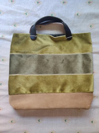 Bolso de tela hecho a mano
