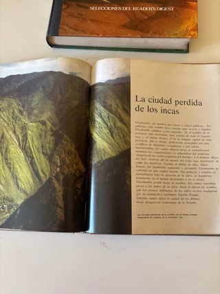 Dos. Libros maravillas del mundo.