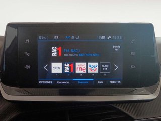Peugeot 2008 BlueHDi 110 Allure 81 kW (110 CV)