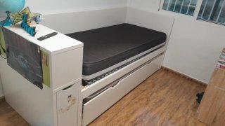 Cama nido con 2 colchones y mesa