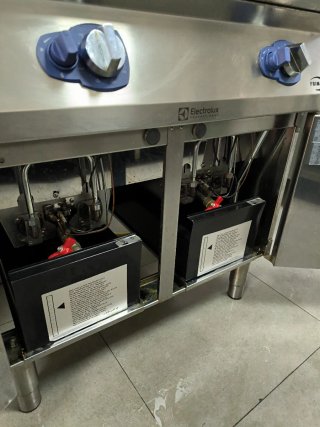 Freidora Profesional Electrolux E7FRGH2GF0 Gas 2x1