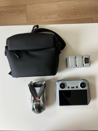 DJI Mini 3 Fly More Combo Drone