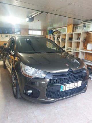 Citroen DS4,  150cv tdi.