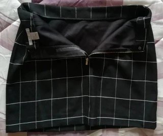 Falda con cremallera de H&M