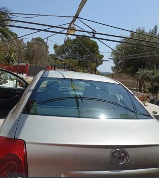 Toyota Avensis 2004
