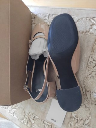 Zapatos MNG Mujer Talla 38 nude