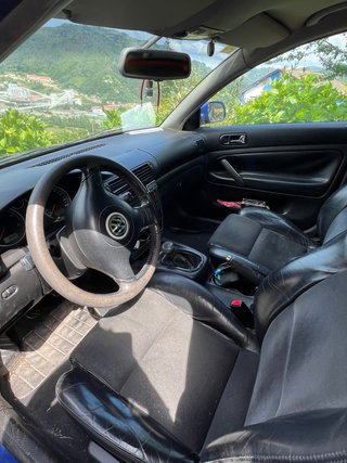 Volkswagen Passat 1.9 TDI 130CV Highline   Vendo