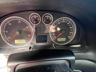 Volkswagen Passat 1.9 TDI 130CV Highline   Vendo