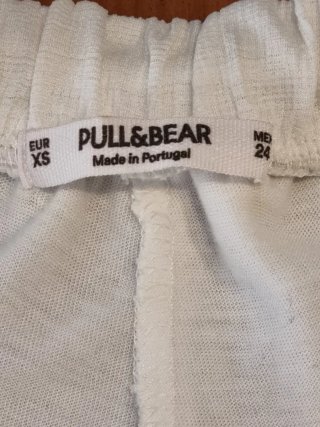 Mono corto blanco con encaje