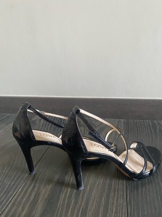 Sandalias LODI Tacón Alto Negro T40