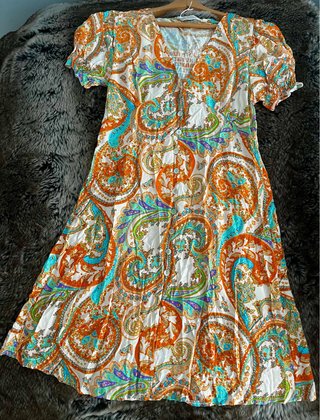 Vestido paisley naranja y turquesa