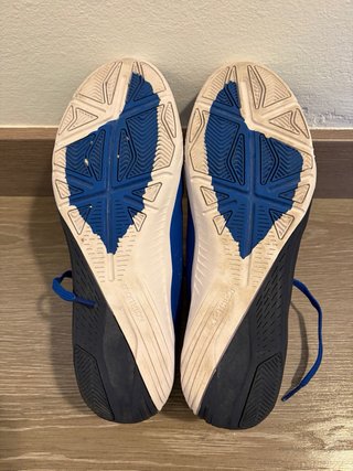 Zapatillas Fútbol Sala Azul y Blanco