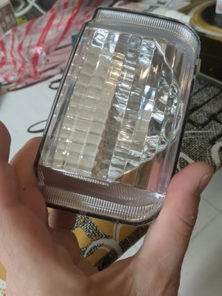 Faro de coche