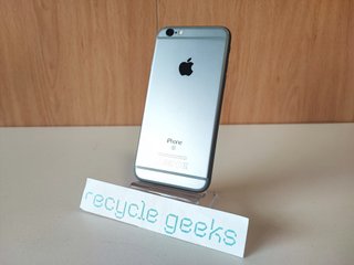 iPhone 6s 32GB Cinza Espacial MN0W2QL/A
