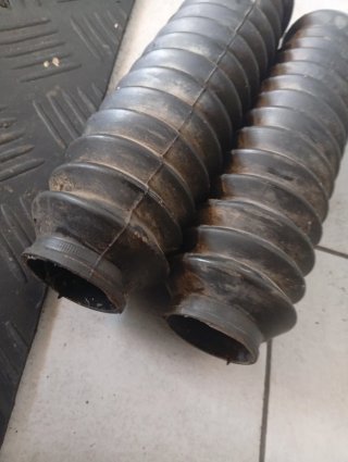 Cubre horquilla derbi Variant
