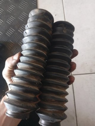 Cubre horquilla derbi Variant