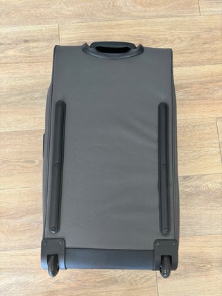 Maleta Eastpak Traf'ik Light M 73cm Gris