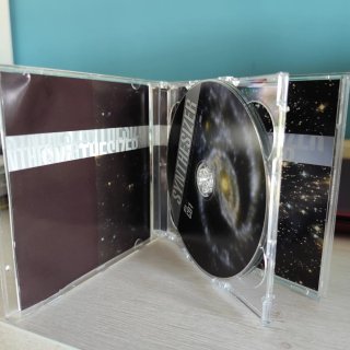 CD doble Synthesizer - Blanco y Negro