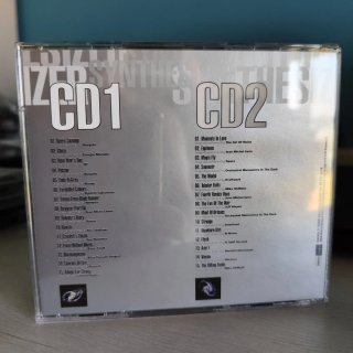 CD doble Synthesizer - Blanco y Negro