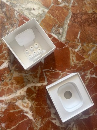 Airpods Pro 2 - Solo carga casco derecho